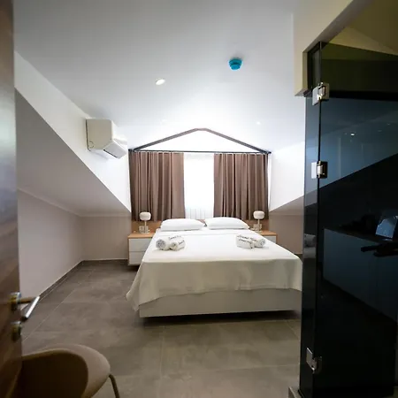 Lorend Hotel